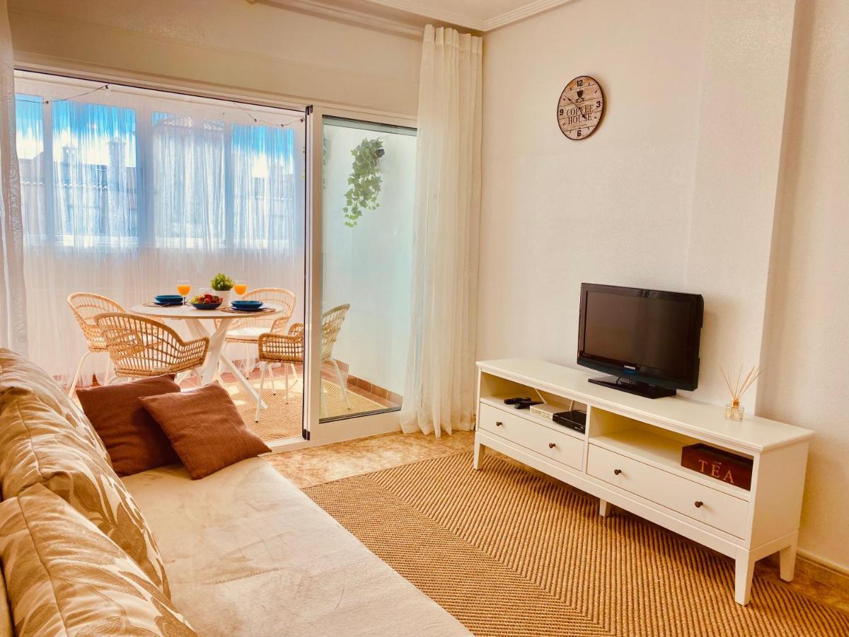 Casa Flania, Seaview, 2-Bedroom, 2-Bathroom Alicante Esterno foto